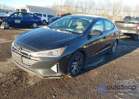 2020 Hyundai Elantra Value Edition z USA, uszkodzony, nr VIN KMHD84LF2LU956056